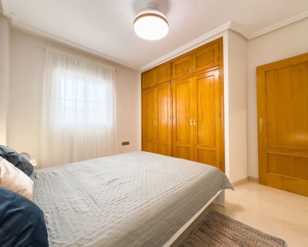 2 bedroom Apartment for sale in Cabo Roig, Orihuela with pool - € 169,000 (Ref: 9725096)