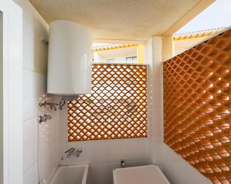 2 bedroom Apartment for sale in Cabo Roig with pool - € 169,000 (Ref: 9725096)