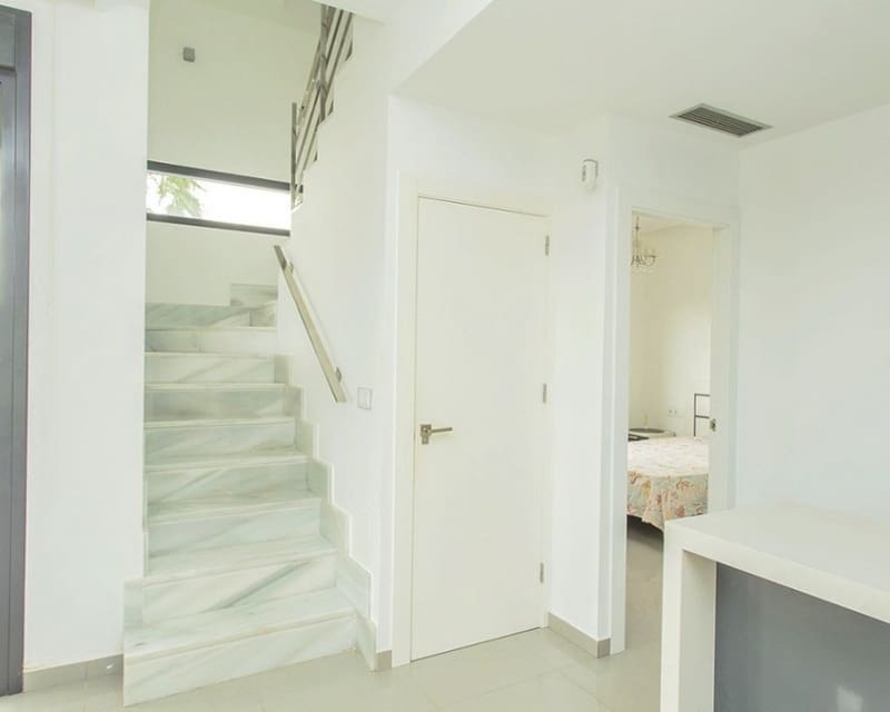 3 sypialnia Willa na sprzedaż w Cabo Roig z basenem - 499 000 € (Ref: 9725097)