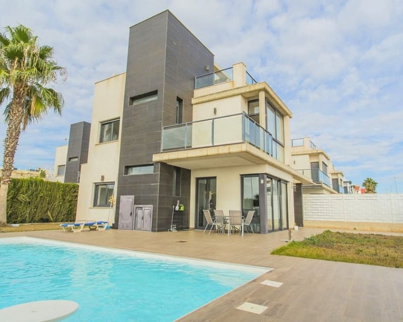 3 sypialnia Willa na sprzedaż w Cabo Roig z basenem - 499 000 € (Ref: 9725097)