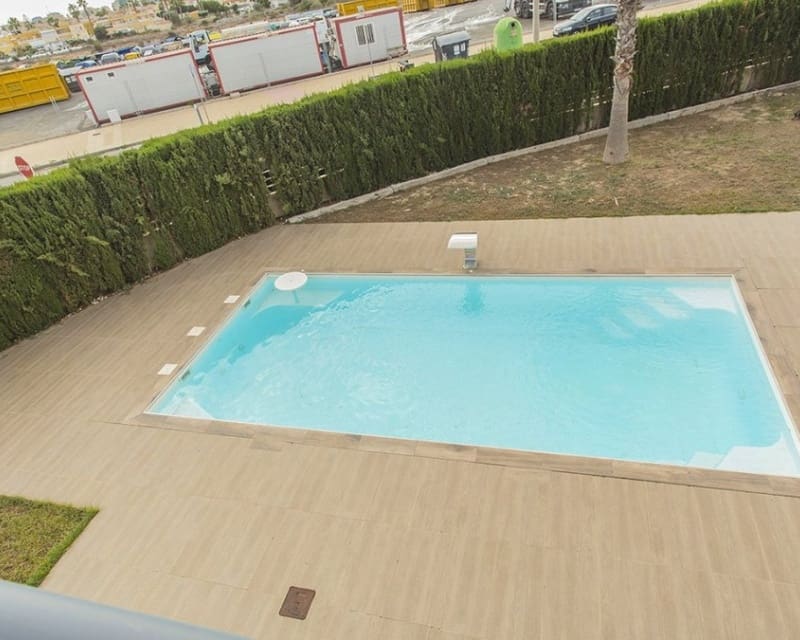 3 sypialnia Willa na sprzedaż w Cabo Roig z basenem - 499 000 € (Ref: 9725097)