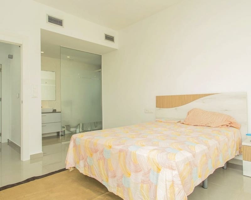 3 sypialnia Willa na sprzedaż w Cabo Roig z basenem - 499 000 € (Ref: 9725097)