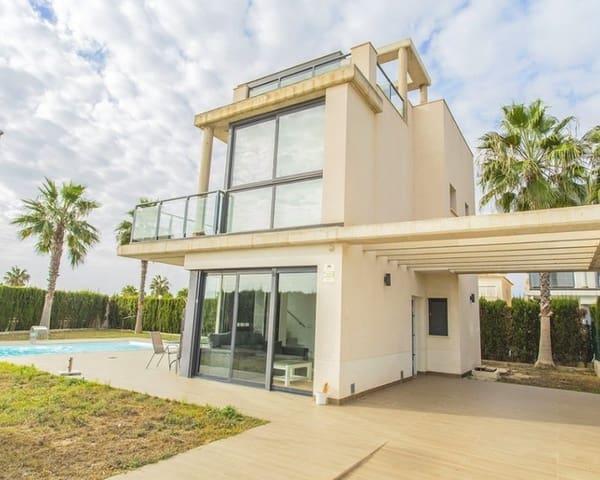3 soveværelse Villa til salg i Cabo Roig, Orihuela med swimmingpool - € 499.000 (Ref: 9725097)