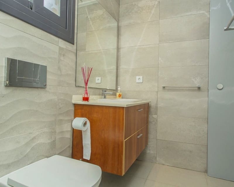 3 sypialnia Willa na sprzedaż w Cabo Roig z basenem - 499 000 € (Ref: 9725097)