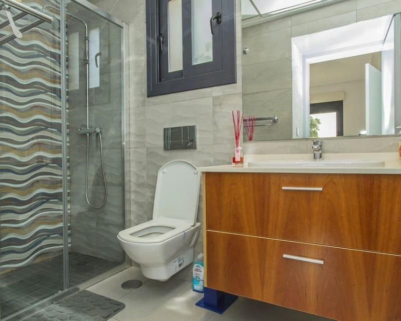 3 sypialnia Willa na sprzedaż w Cabo Roig z basenem - 499 000 € (Ref: 9725097)