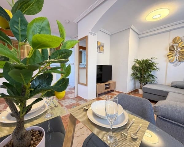 Casa de 2 habitaciones en Villamartin, Orihuela en venta - 225.000 € (Ref: 9725098)