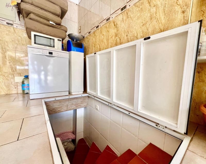 3 sovrum Villa till salu i Torrevieja - 495 000 € (Ref: 9725099)