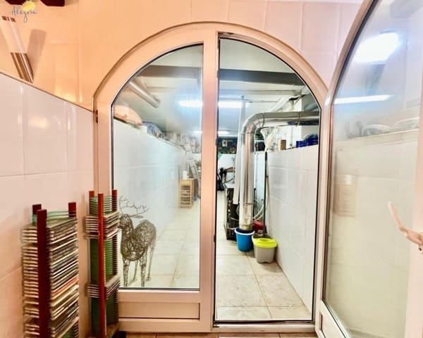 Chalet de 3 habitaciones en Puerto Deportivo, Torrevieja en venta - 495.000 € (Ref: 9725099)