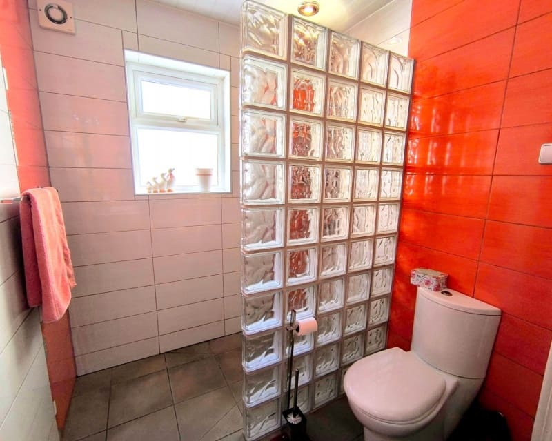 3 bedroom Villa for sale in Algorfa with pool - € 185,000 (Ref: 9730407)