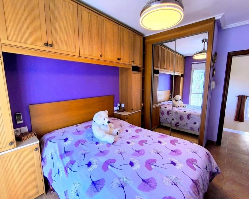 3 bedroom Villa for sale in Algorfa with pool - € 185,000 (Ref: 9730407)