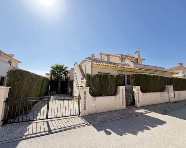 Bungalow de 2 habitaciones en Villamartin, Orihuela en venta con piscina - 199.995 € (Ref: 9730408)