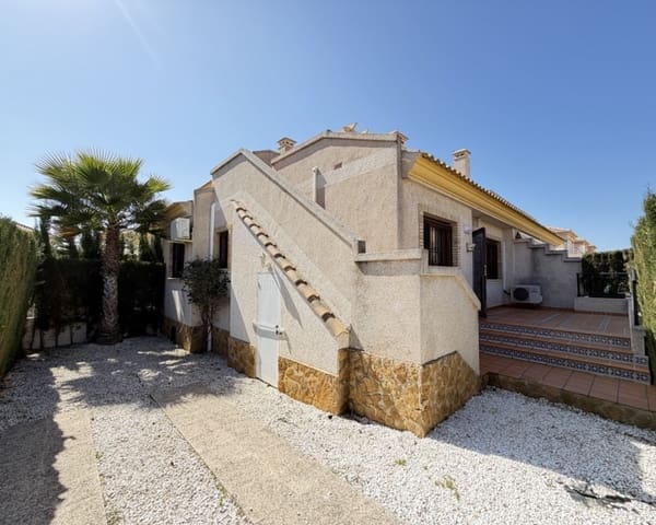 Bungalow de 2 habitaciones en Villamartin, Orihuela en venta con piscina - 199.995 € (Ref: 9730408)