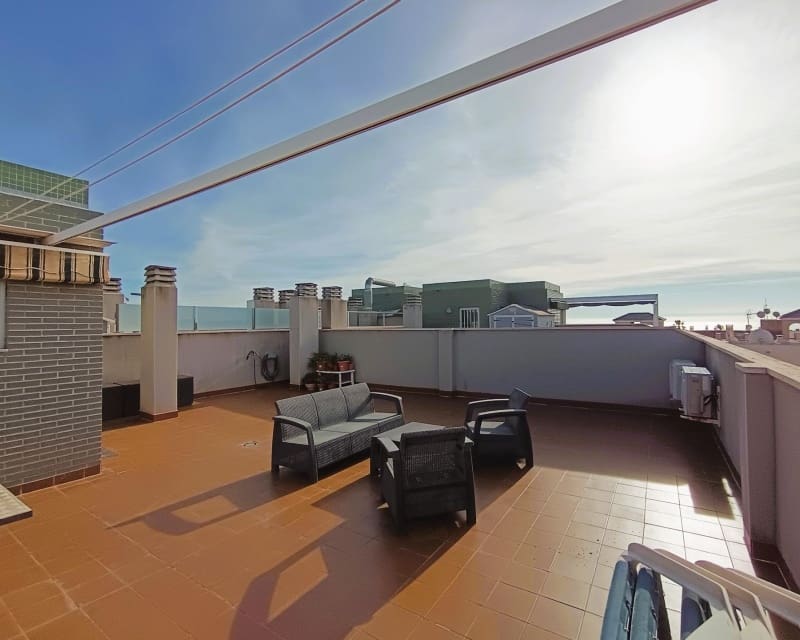 2 quarto Apartamento para venda em Cabo Roig com piscina - 219 000 € (Ref: 9730411)