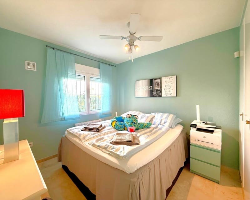 3 slaapkamer Villa te koop in Villamartin met zwembad - € 590.000 (Ref: 9730414)