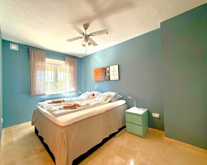 3 slaapkamer Villa te koop in Villamartin met zwembad - € 590.000 (Ref: 9730414)