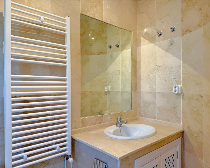 3 slaapkamer Villa te koop in Villamartin met zwembad - € 590.000 (Ref: 9730414)