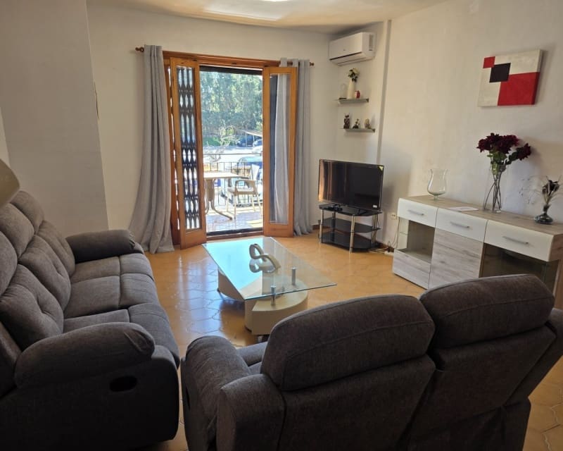 2 makuuhuone Huoneisto myytävänä paikassa Villamartin mukana uima-altaan - 164 900 € (Ref: 9733962)