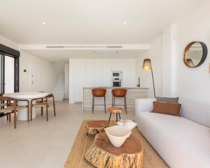 3 sovrum Villa till salu i Los Alcazares med pool - 429 000 € (Ref: 9733965)