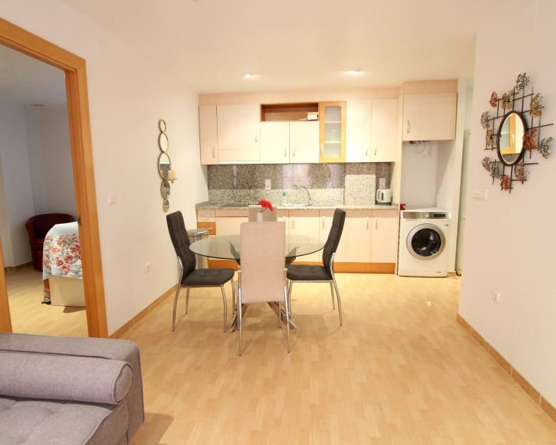 2 bedroom Apartment for sale in Rojales with pool - € 94,500 (Ref: 9737250)