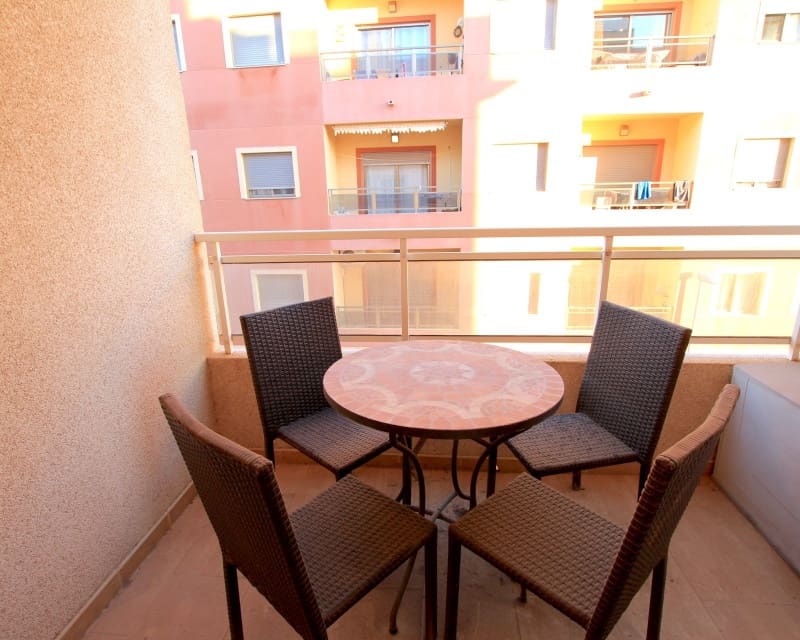 2 bedroom Apartment for sale in Rojales with pool - € 94,500 (Ref: 9737250)