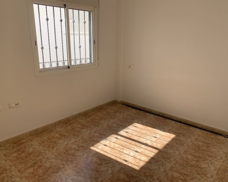 Casa de 2 habitaciones en Orihuela Costa en venta con piscina - 189.950 € (Ref: 9737253)