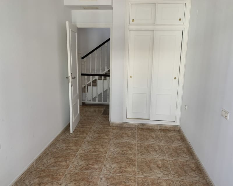 Casa de 2 habitaciones en Orihuela Costa en venta con piscina - 189.950 € (Ref: 9737253)