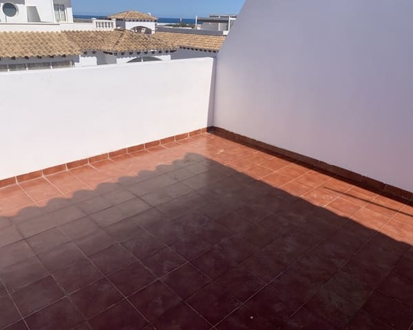 Casa de 2 habitaciones en Punta Prima, Orihuela en venta con piscina - 189.950 € (Ref: 9737253)