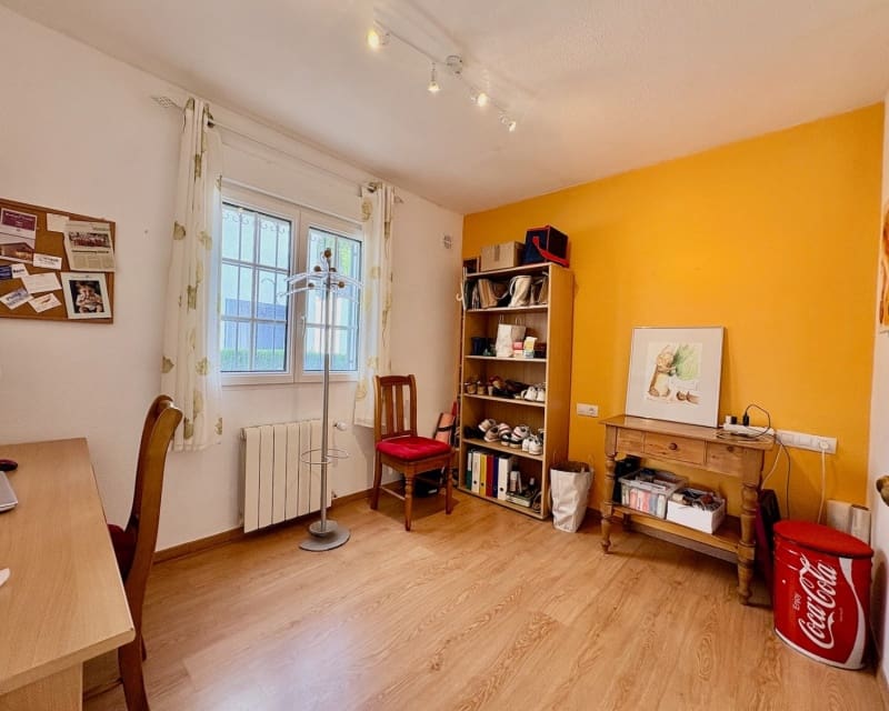 3 soveværelse Villa til salg i Villamartin med swimmingpool - € 289.000 (Ref: 9737254)