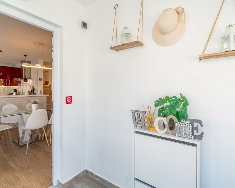 2 soveværelse Byhus til salg i El Limonar med swimmingpool - € 209.900 (Ref: 9737255)