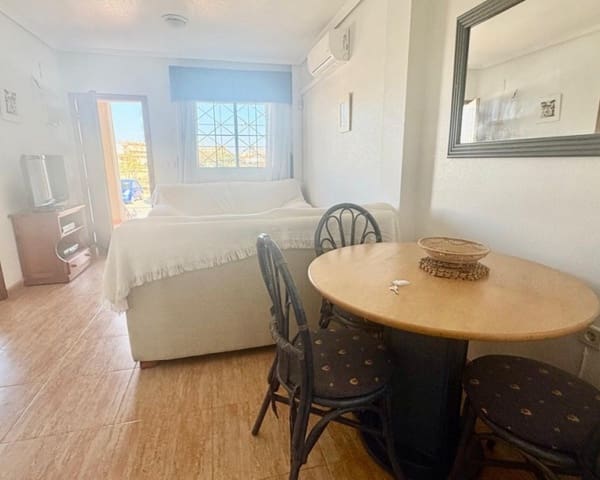 2 soveværelse Lejlighed til salg i Playa Flamenca, Orihuela med swimmingpool - € 149.500 (Ref: 9771960)