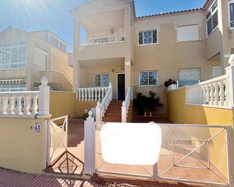 2 bedroom Apartment for sale in Playa Flamenca with pool - € 149,500 (Ref: 9771960)