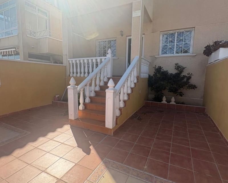 2 bedroom Apartment for sale in Playa Flamenca with pool - € 149,500 (Ref: 9771960)