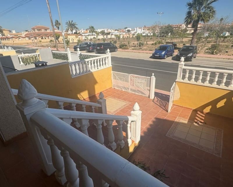 2 bedroom Apartment for sale in Playa Flamenca with pool - € 149,500 (Ref: 9771960)