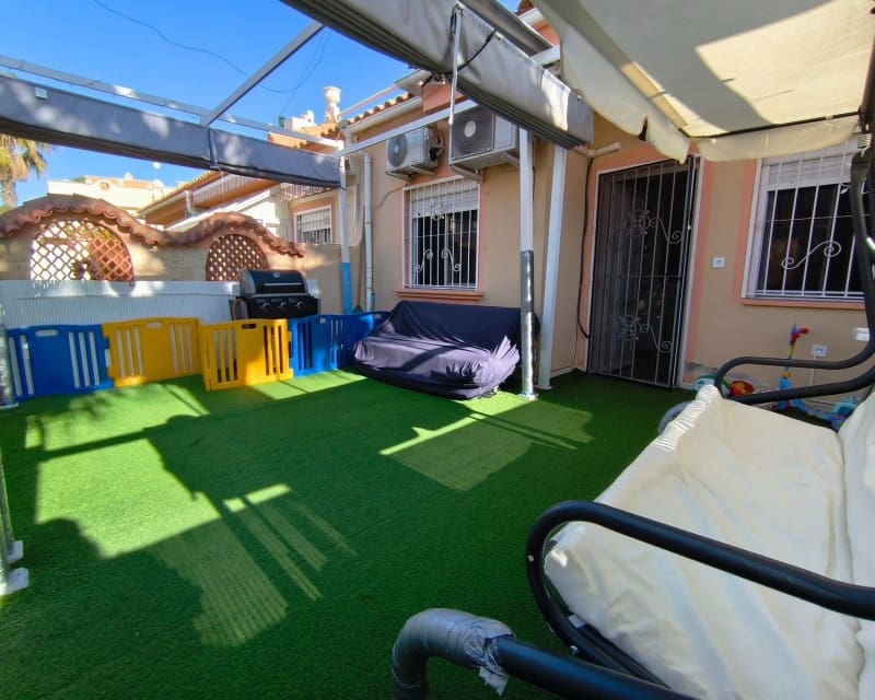 2 chambre Bungalow à vendre à La Florida avec piscine - 139 000 € (Ref: 9771961)