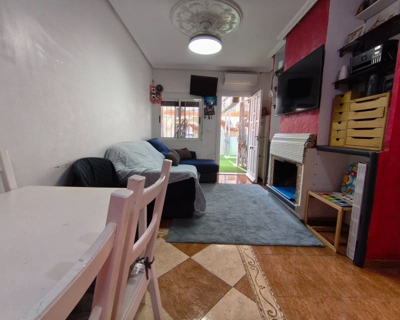 2 chambre Bungalow à vendre à La Florida avec piscine - 139 000 € (Ref: 9771961)