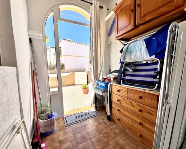 1 Zimmer Apartment zu verkaufen in Villamartin, Orihuela mit Pool - 105.000 € (Ref: 9771962)