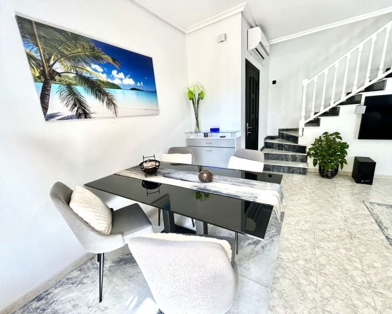 2 camera da letto Casa in vendita in Playa Flamenca con piscina - 238.950 € (Rif: 9771965)