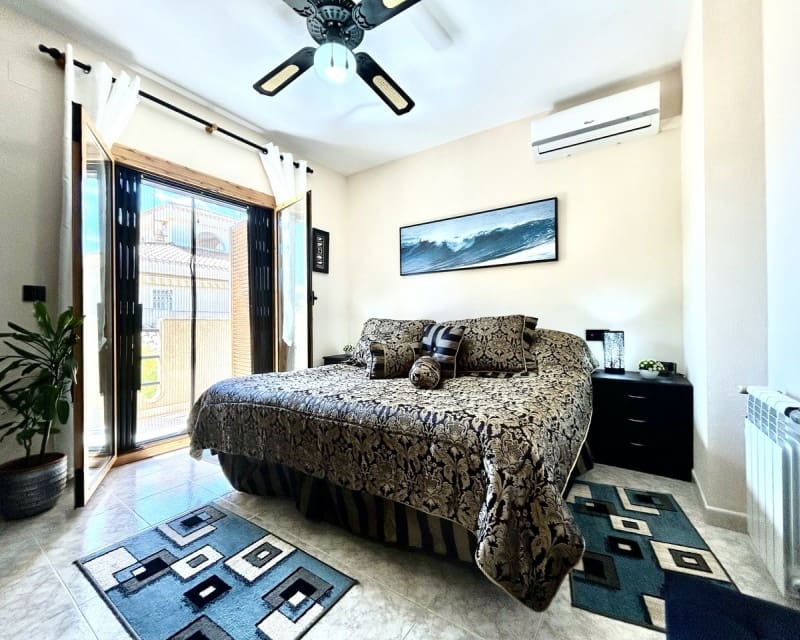 2 camera da letto Casa in vendita in Playa Flamenca con piscina - 238.950 € (Rif: 9771965)