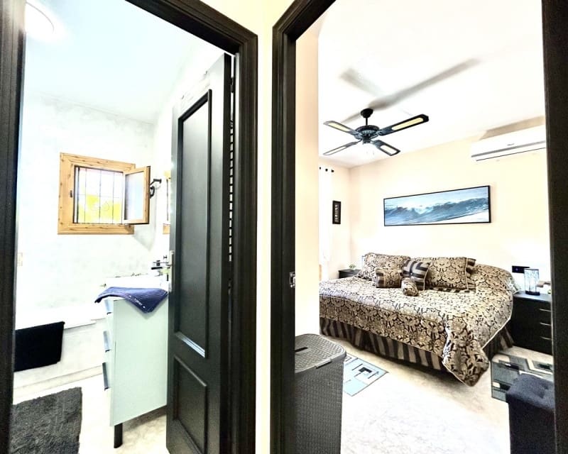 2 camera da letto Casa in vendita in Playa Flamenca con piscina - 238.950 € (Rif: 9771965)