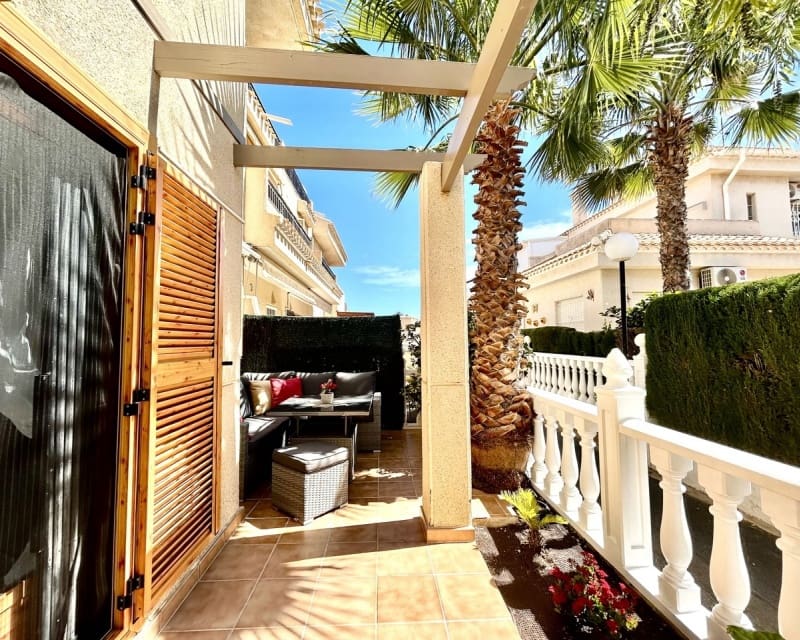 2 camera da letto Casa in vendita in Playa Flamenca con piscina - 238.950 € (Rif: 9771965)