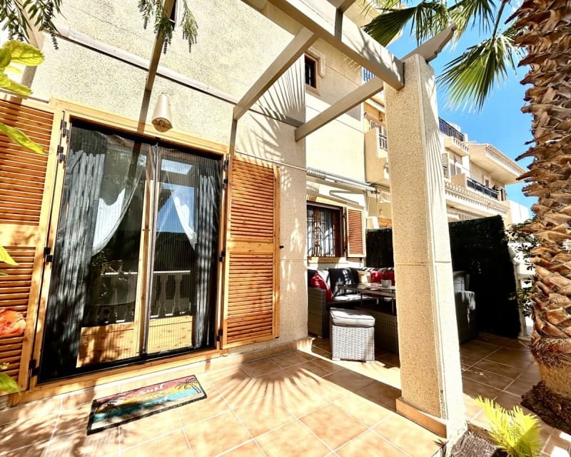 2 camera da letto Casa in vendita in Playa Flamenca con piscina - 238.950 € (Rif: 9771965)