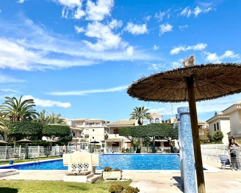 2 camera da letto Casa in vendita in Playa Flamenca con piscina - 238.950 € (Rif: 9771965)