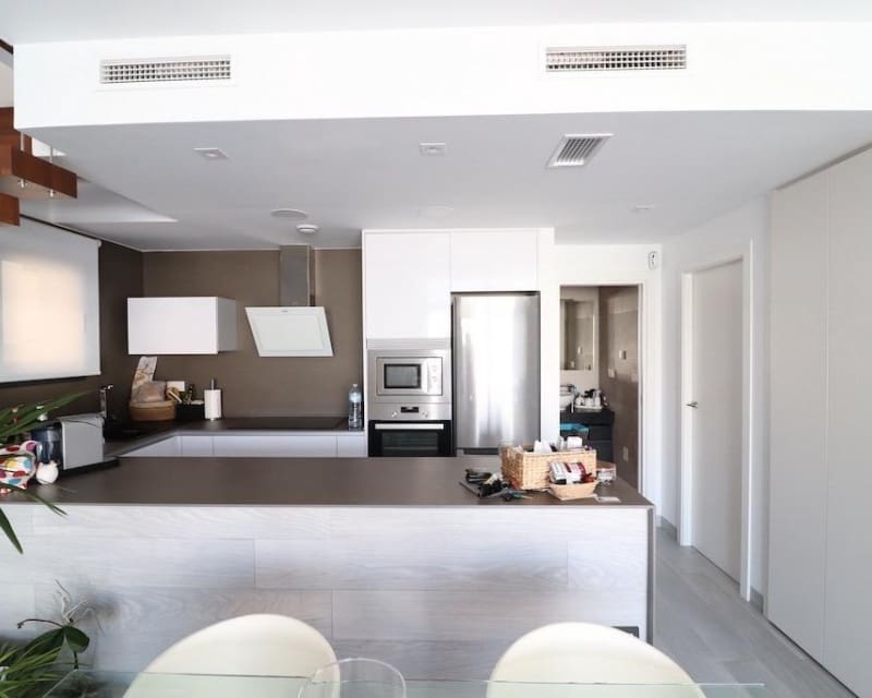 3 chambre Villa/Maison à vendre à Cabo Roig avec piscine - 450 000 € (Ref: 9771967)