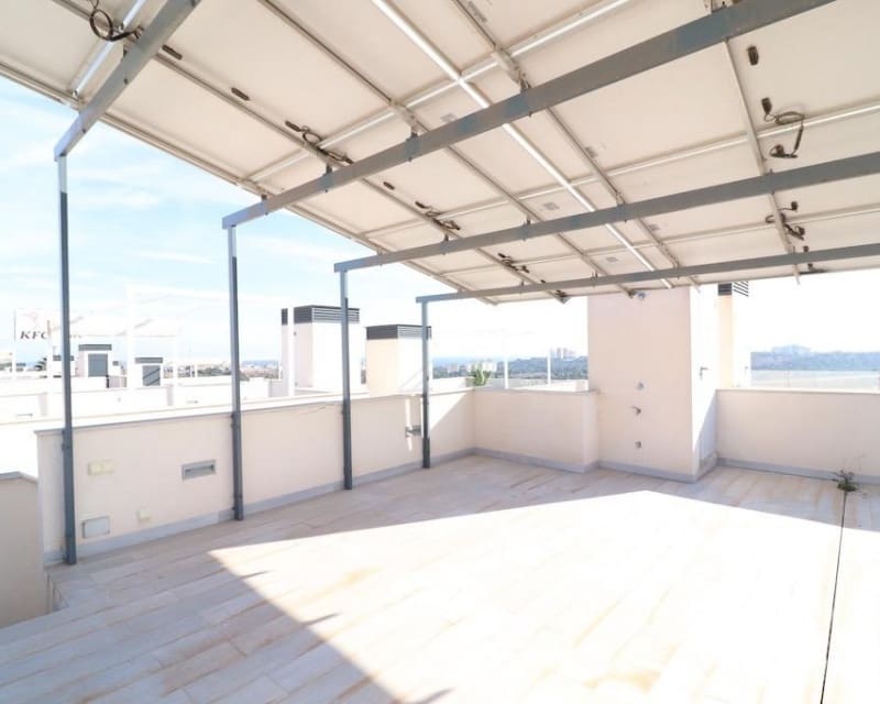 3 chambre Villa/Maison à vendre à Cabo Roig avec piscine - 450 000 € (Ref: 9771967)