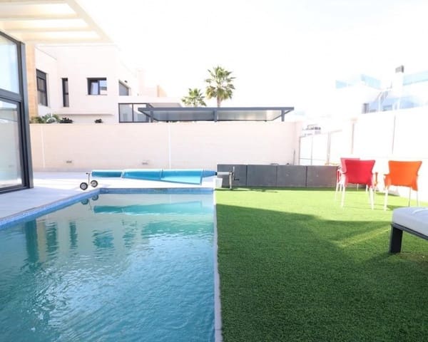 3 chambre Villa/Maison à vendre à Cabo Roig, Orihuela avec piscine - 450 000 € (Ref: 9771967)