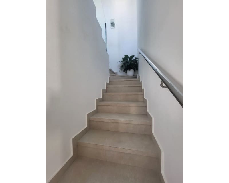 2 sovrum Hus till salu i Daya Vieja med pool - 299 995 € (Ref: 9771968)