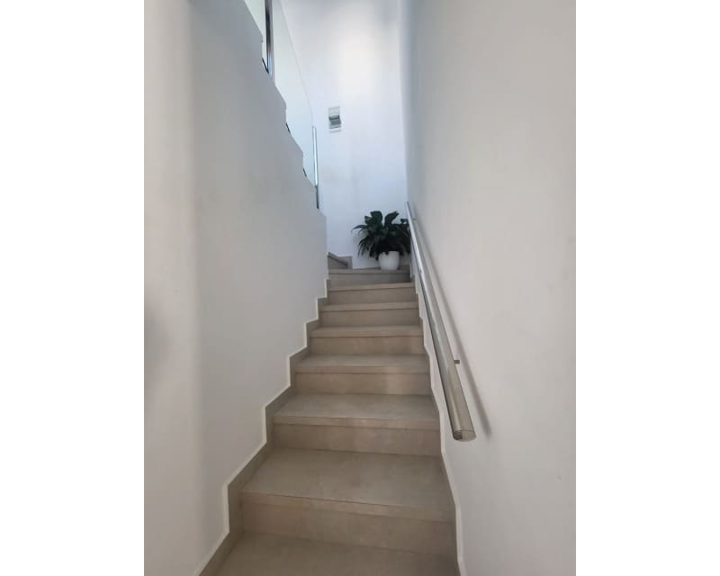 2 sovrum Hus till salu i Daya Vieja med pool - 299 995 € (Ref: 9771968)