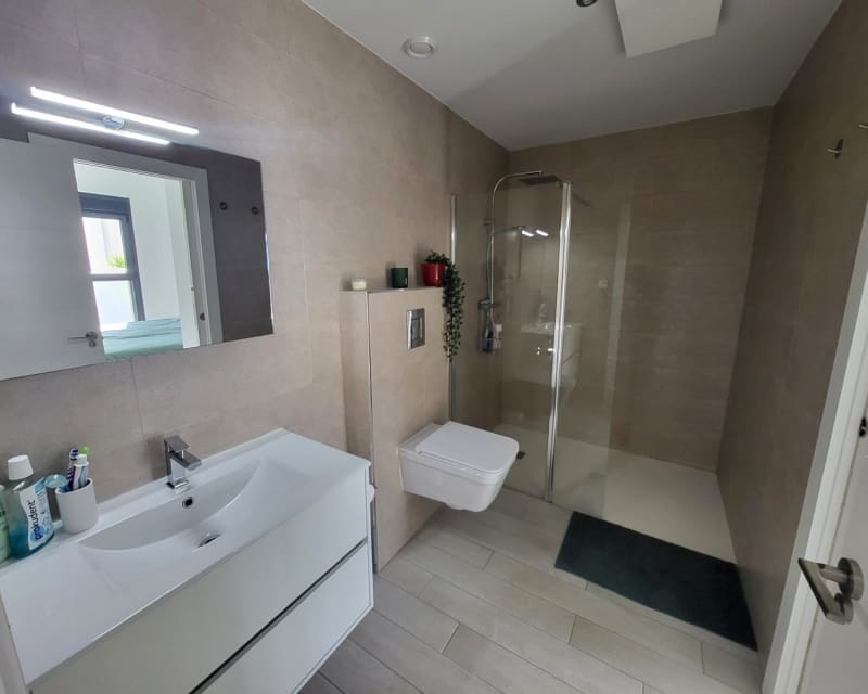 2 sovrum Hus till salu i Daya Vieja med pool - 299 995 € (Ref: 9771968)