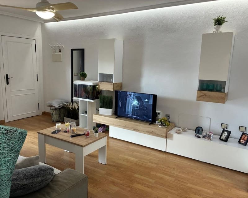 2 makuuhuone Huoneisto myytävänä paikassa Los Montesinos mukana uima-altaan - 119 500 € (Ref: 9771971)