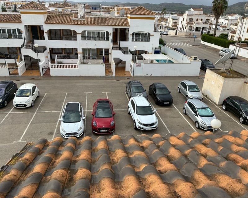 2 makuuhuone Huoneisto myytävänä paikassa Los Montesinos mukana uima-altaan - 119 500 € (Ref: 9771971)